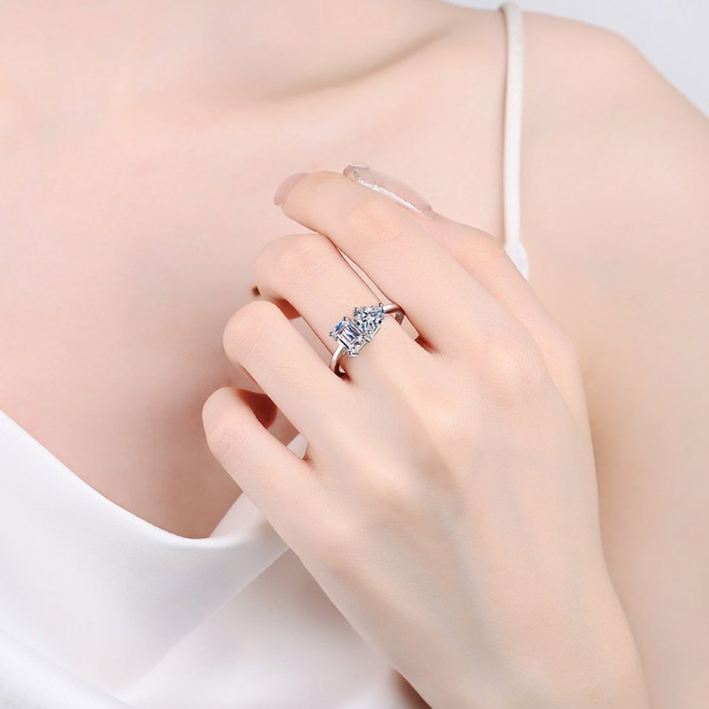 Certified 2 ct. t.w. Moissanite Diamond Emerald & Heart Cut Wedding Ring NEW - Picture 5 of 10